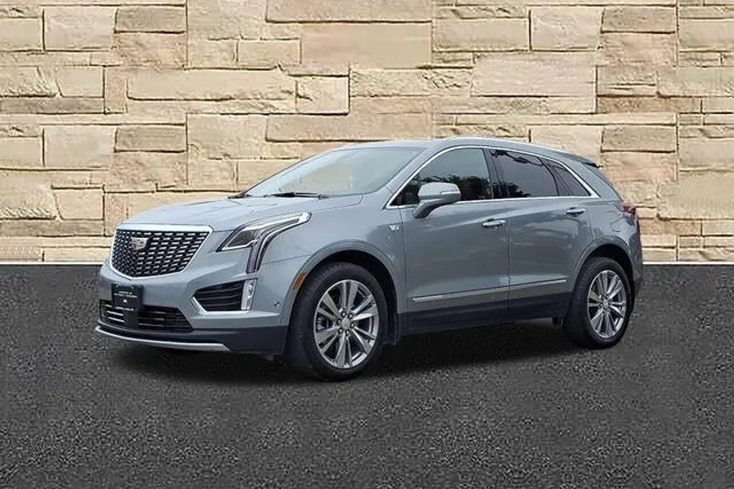2024 Cadillac XT5 Premium Luxury photo 1