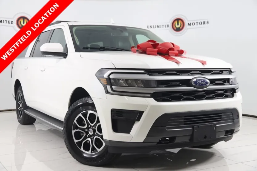 2022 Ford Expedition MAX XLT photo 1