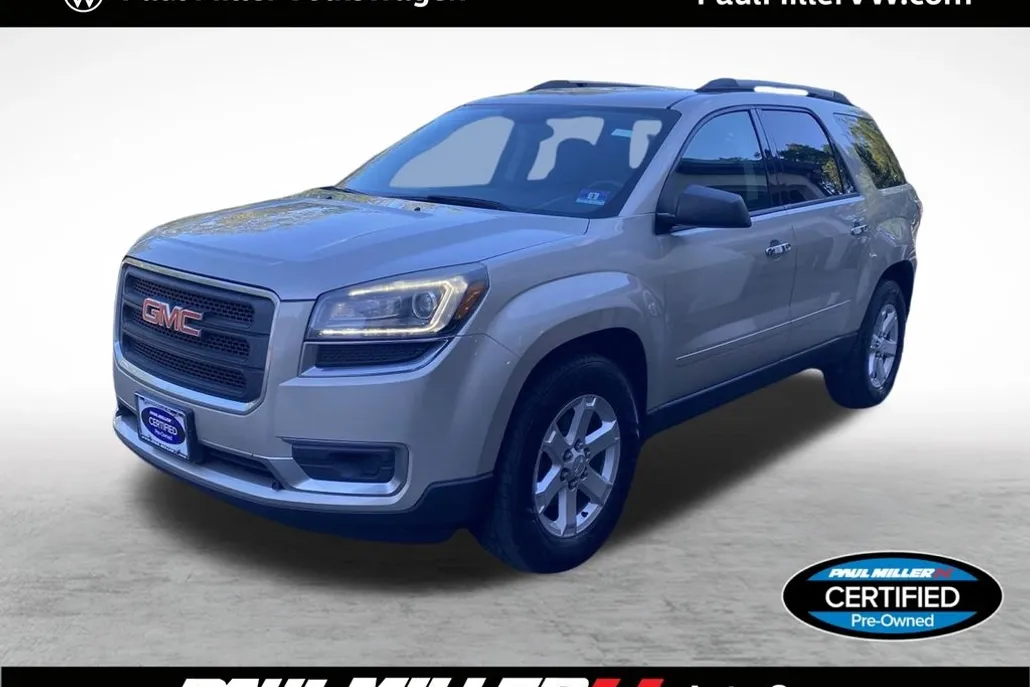 2015 Gmc Acadia SLE photo 1