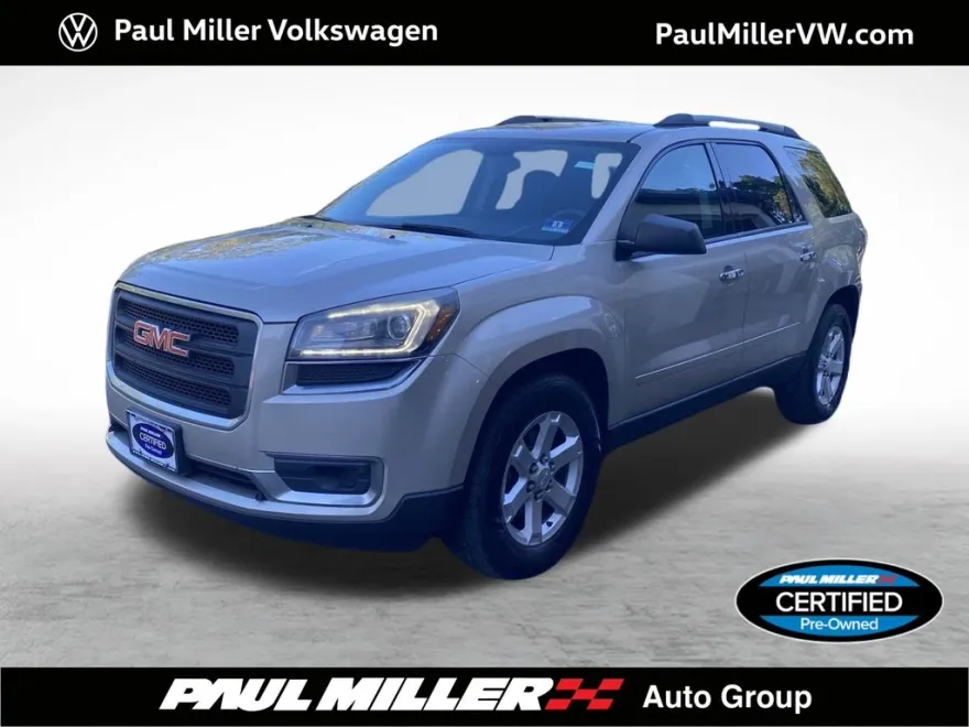 2015 Gmc Acadia SLE photo 1