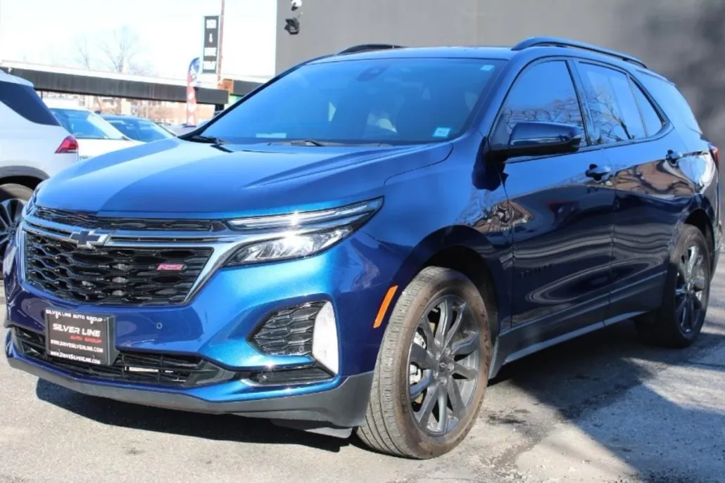 2022 Chevrolet Equinox RS photo 1