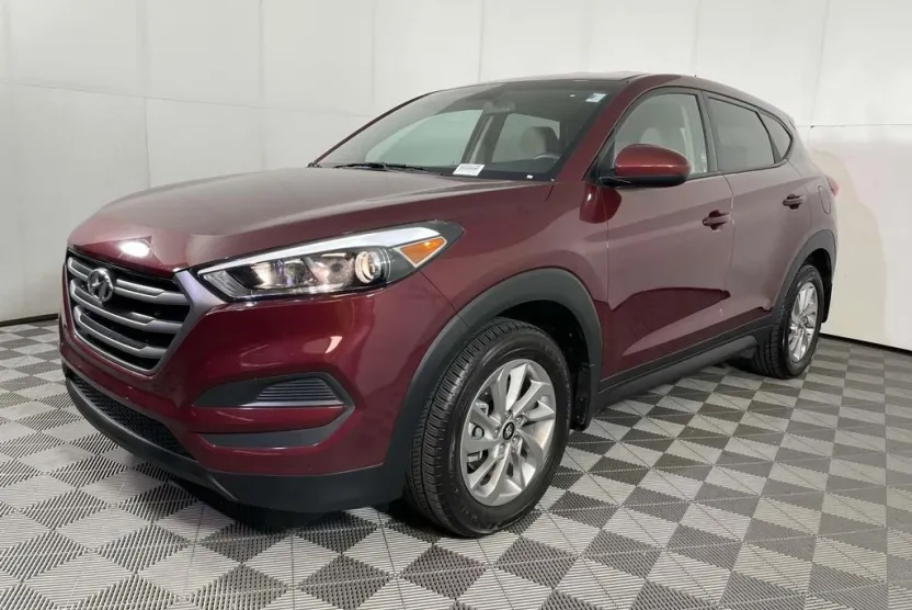 2016 Hyundai Tucson SE photo 1