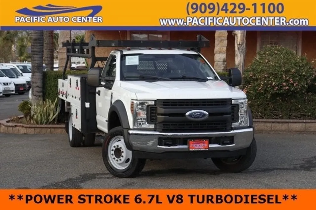 2019 Ford F-550 photo 1