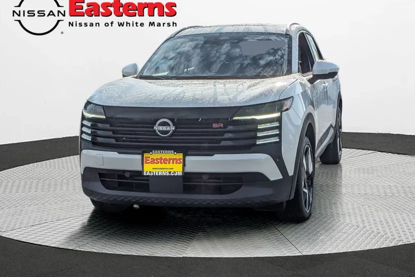 2025 Nissan Kicks SV photo 1