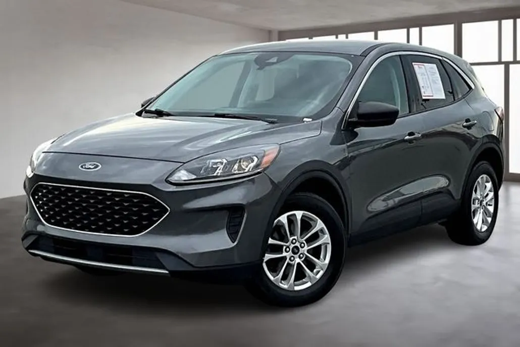 2022 Ford Escape SE photo 1