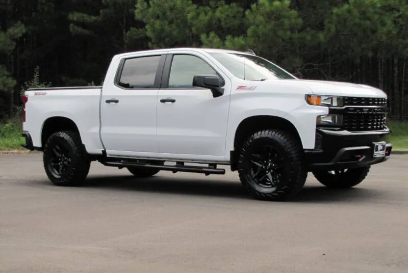 2021 Chevrolet Silverado 1500 Trail Boss Custom photo 1