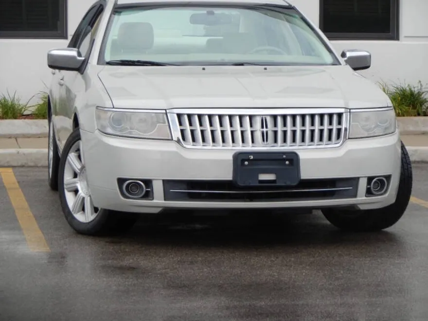 2007 Lincoln MKZ photo 1