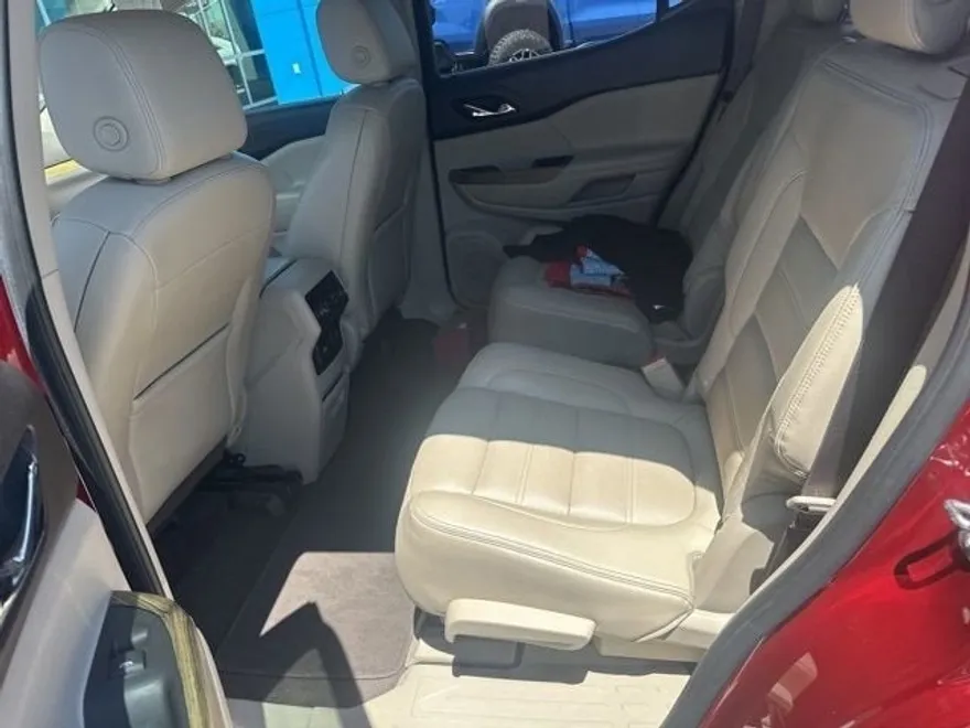 2017 Gmc Acadia Denali photo 1