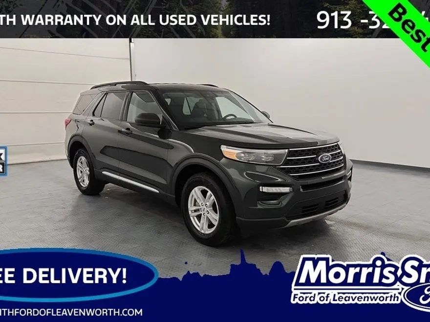 2023 Ford Explorer XLT photo 1