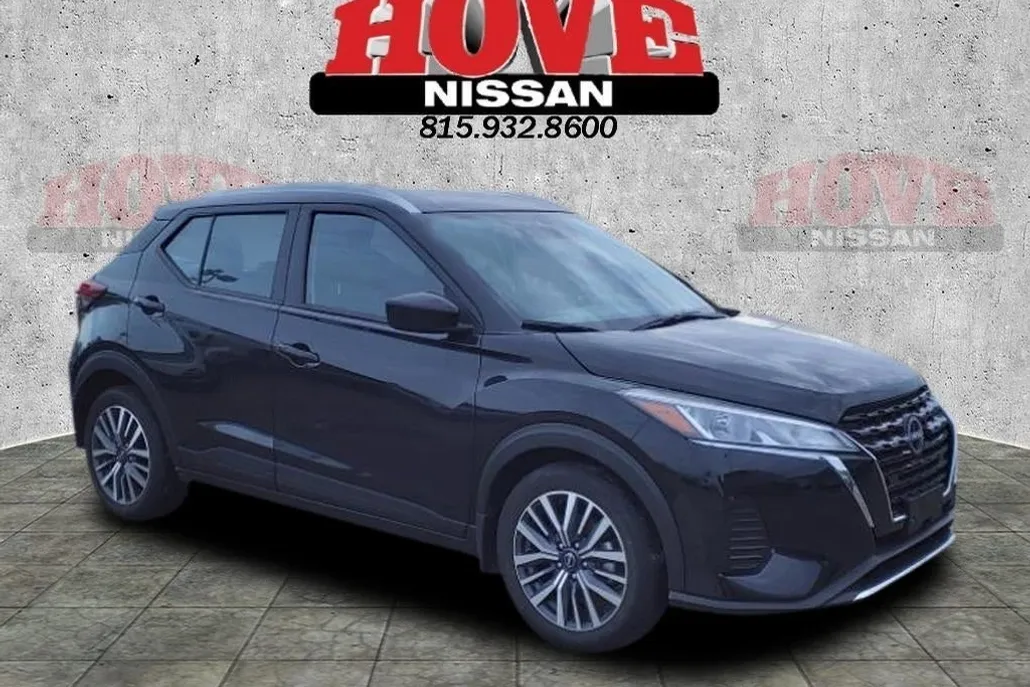 2024 Nissan Kicks SV photo 1