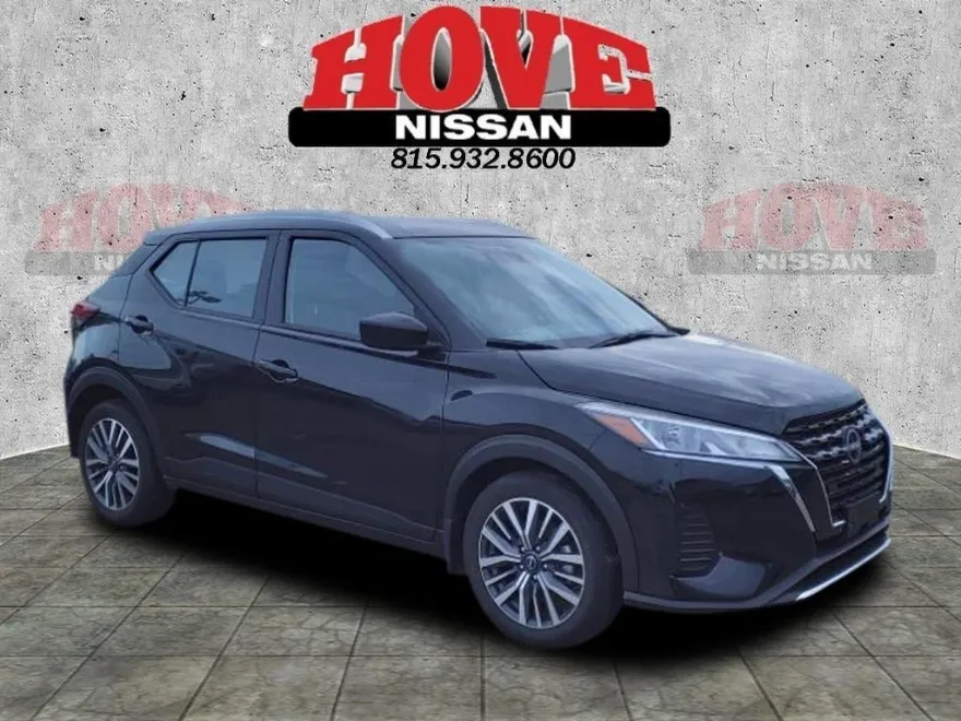 2024 Nissan Kicks SV photo 1