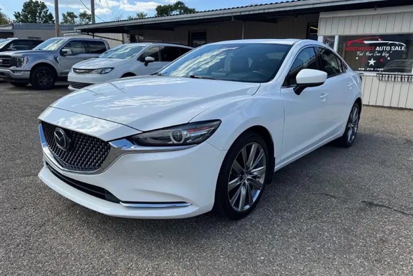 2020 Mazda Mazda6 Signature photo 1