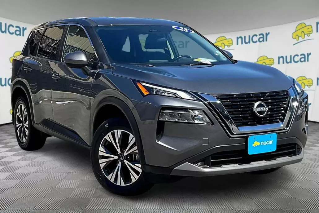 2023 Nissan Rogue SV photo 1