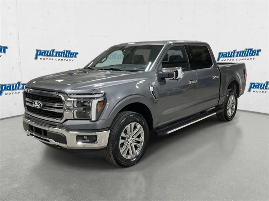 2025 Ford F-150 Lariat photo 1