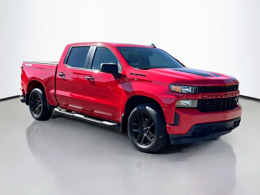 2022 Chevrolet Silverado 1500 Custom photo 1