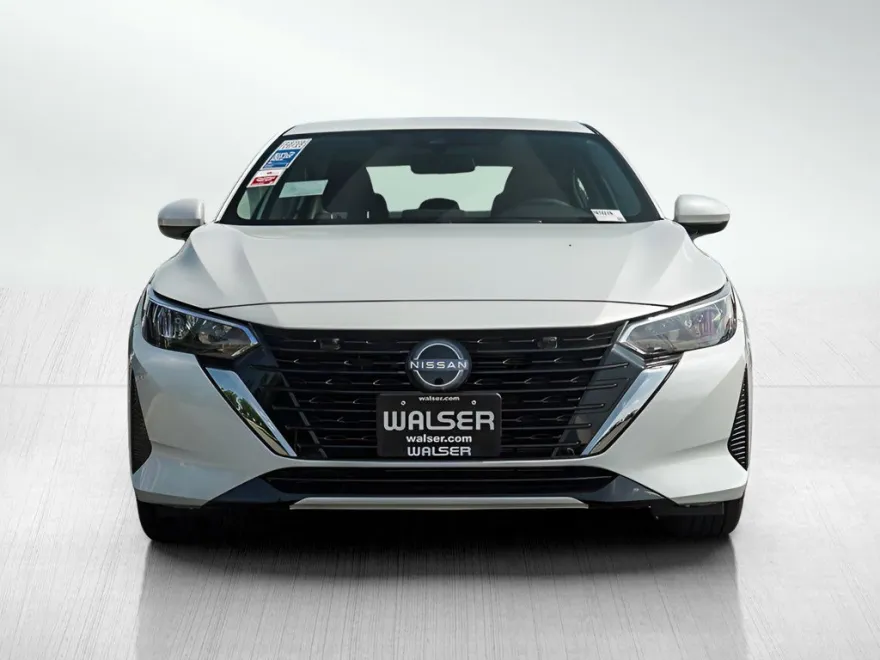 2025 Nissan Sentra SV photo 1
