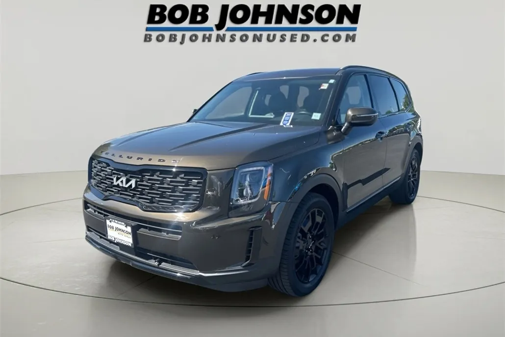 2022 Kia Telluride EX photo 1