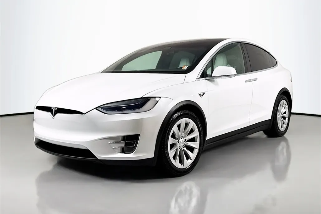 2018 Tesla Model X photo 1
