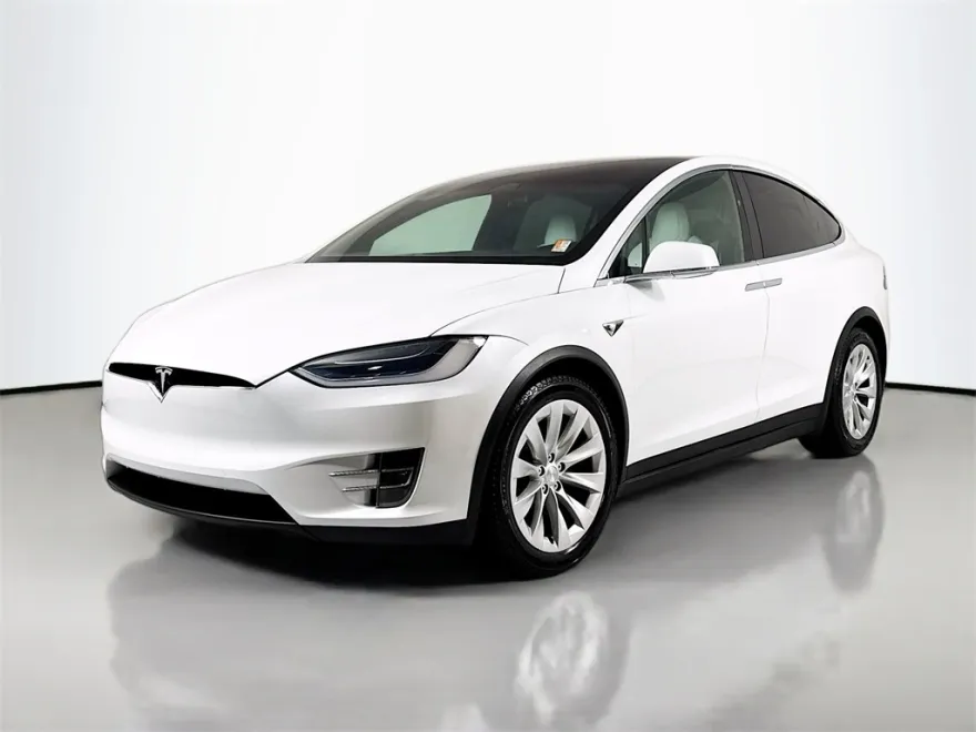 2018 Tesla Model X photo 1