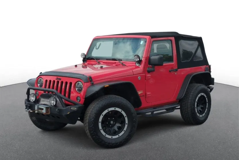 2014 Jeep Wrangler Sahara photo 1