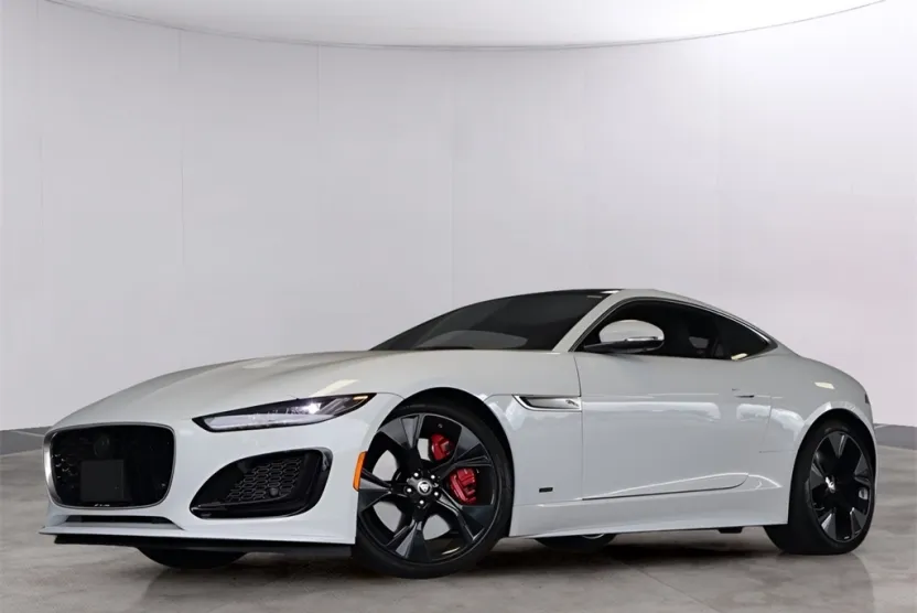 2024 Jaguar F-TYPE P450 photo 1