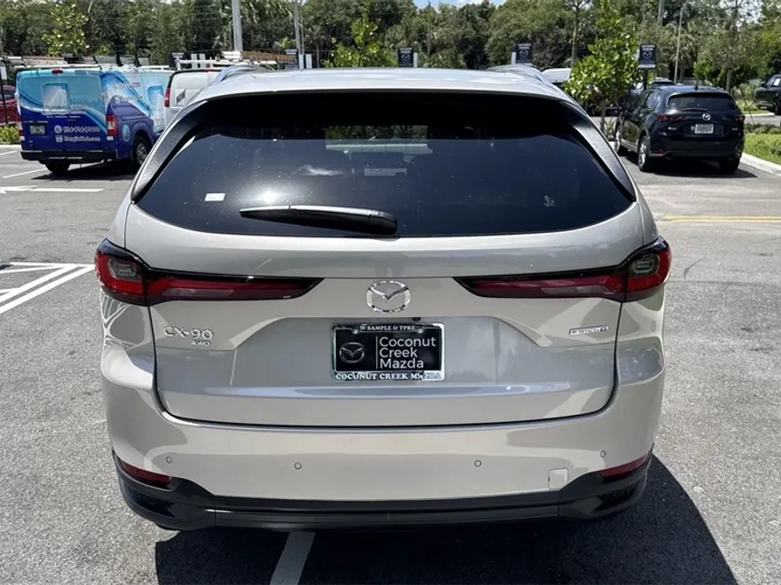 2025 Mazda CX-90 3.3 Turbo Preferred photo 1