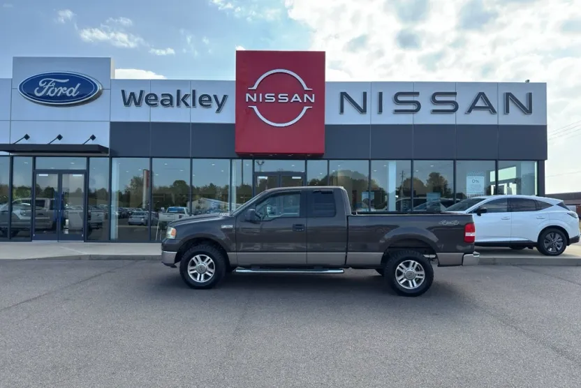 2006 Ford F-150 XLT photo 1