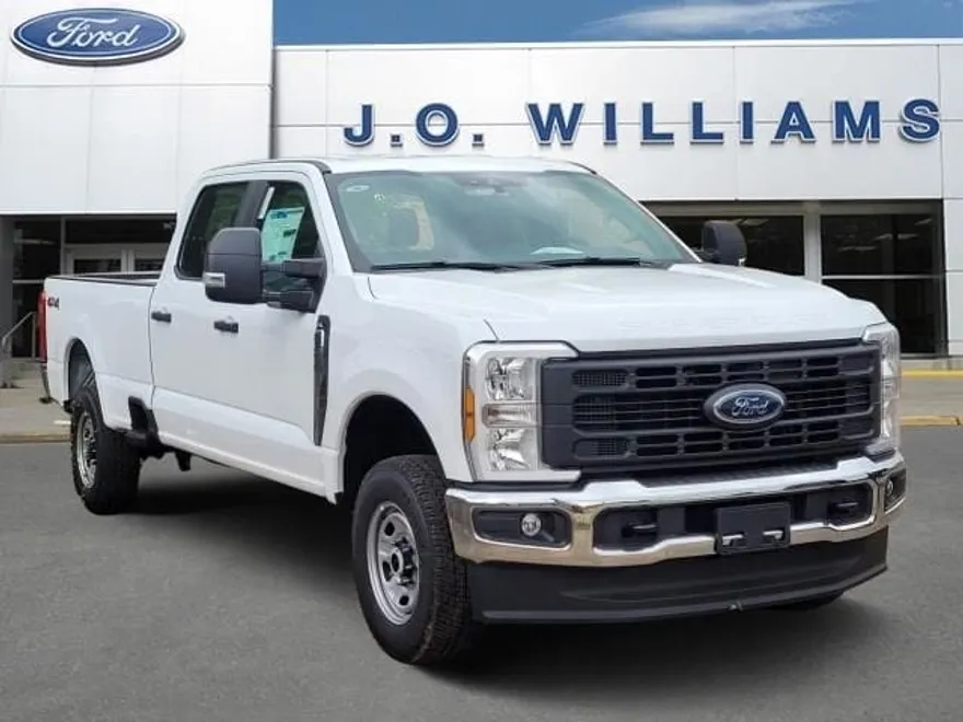 2026 Ford F-250 photo 1