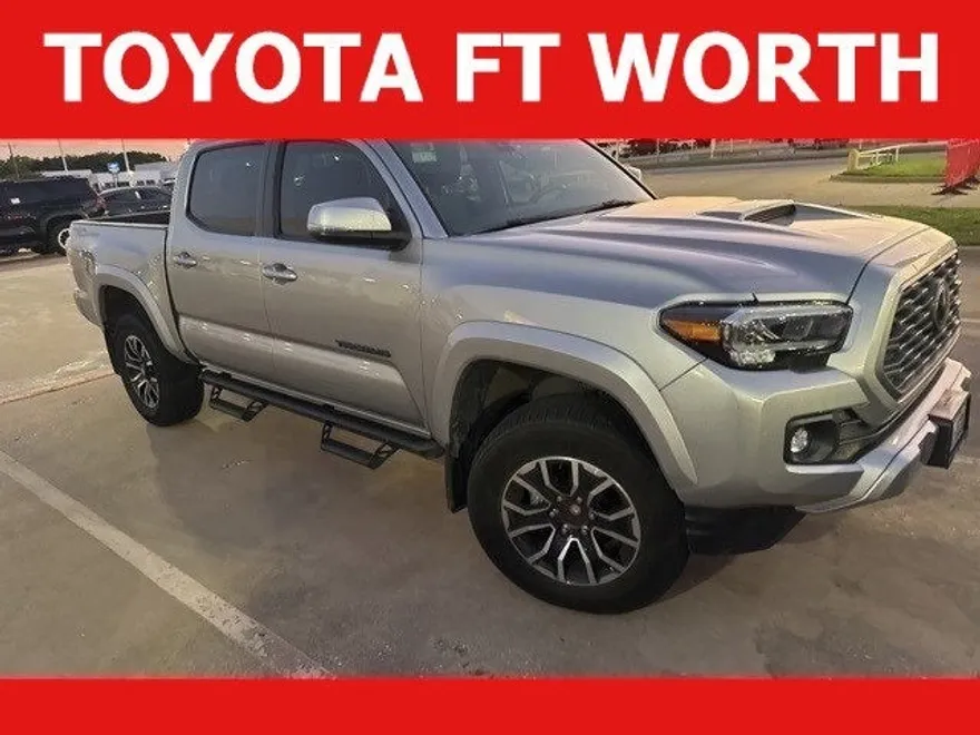 2023 Toyota Tacoma TRD Sport V6 photo 1