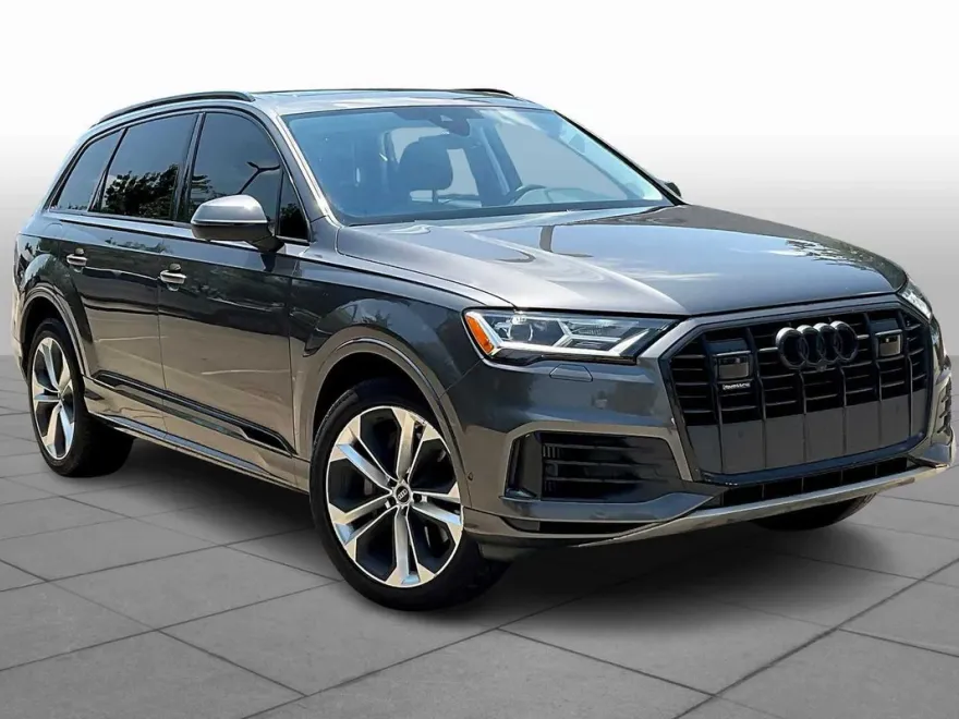 2023 Audi Q7 Premium Plus photo 1