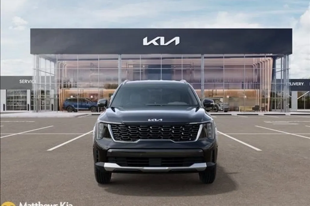 2025 Kia Sorento S photo 1