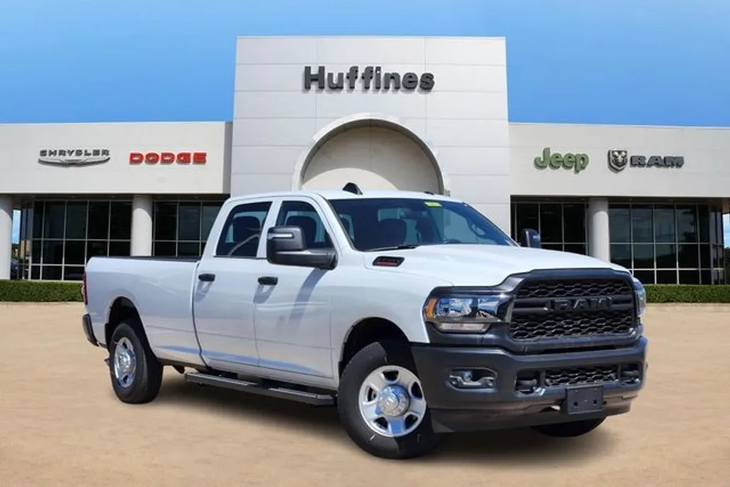 2024 Ram 3500 Tradesman photo 1