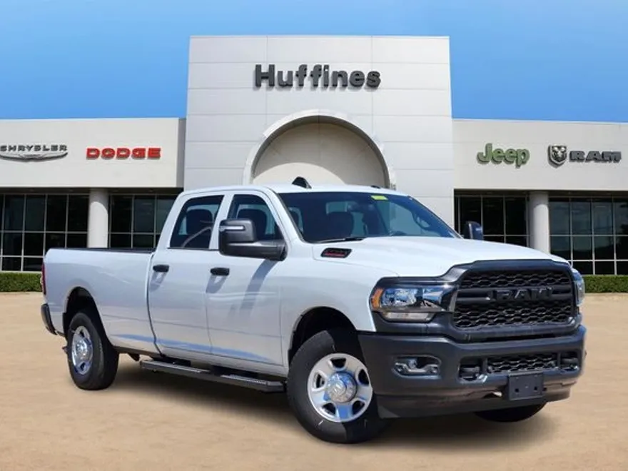2024 Ram 3500 Tradesman photo 1