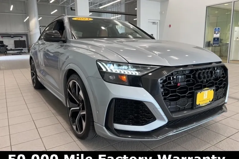 2024 Audi RS Q8 photo 1