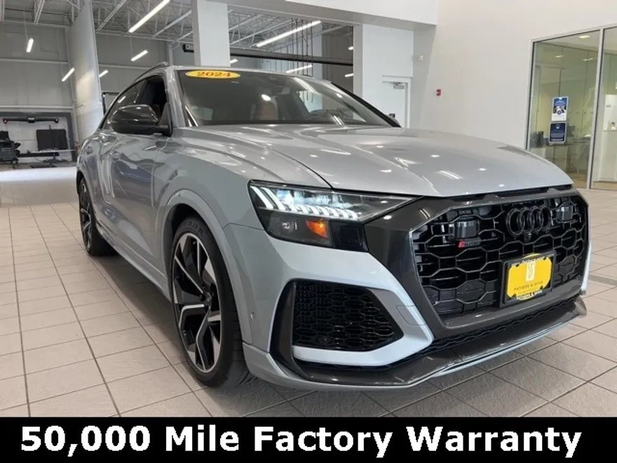 2024 Audi RS Q8 photo 1