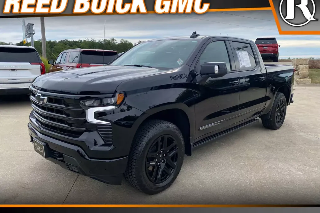 2025 Chevrolet Silverado 1500 High Country photo 1