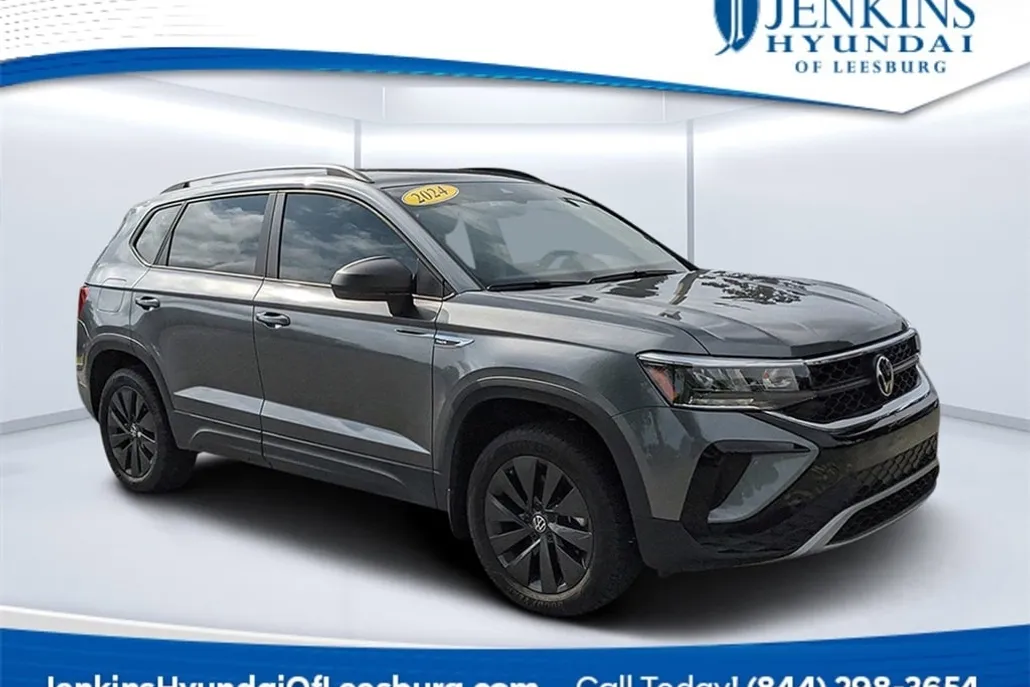 2024 Volkswagen Taos S photo 1