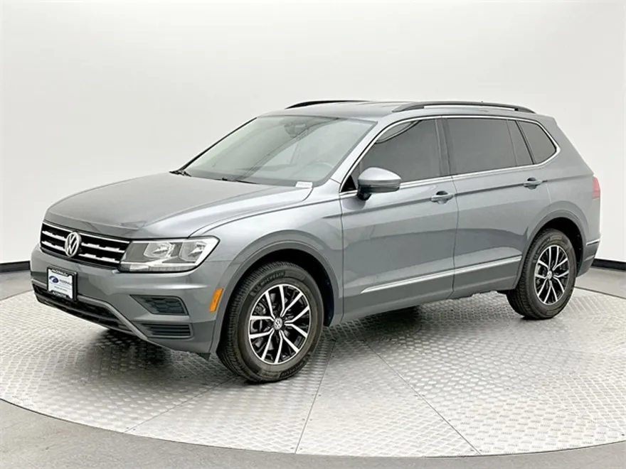 2021 Volkswagen Tiguan SE photo 1