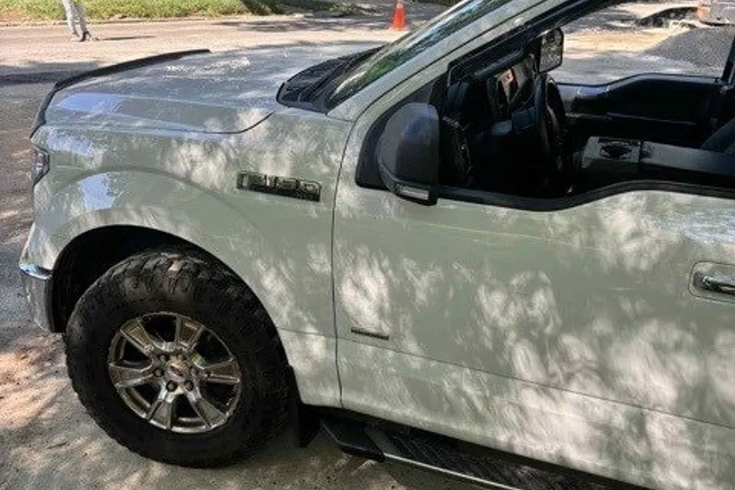 2017 Ford F-150 XLT photo 1