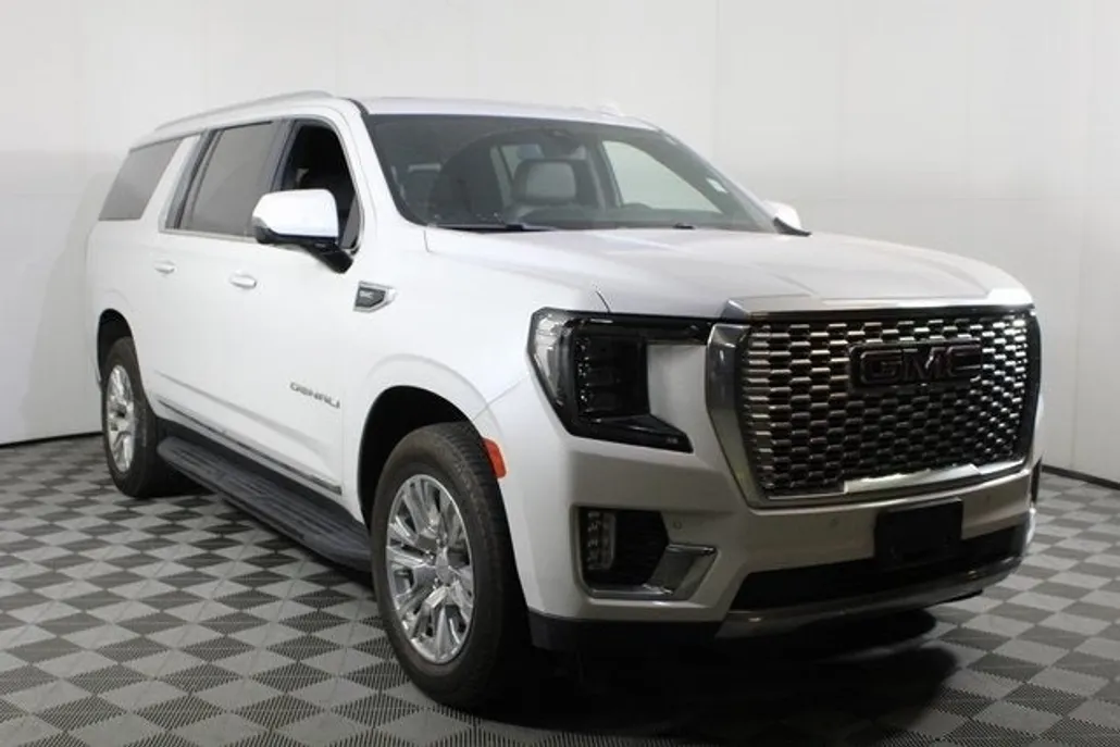 2022 Gmc Yukon XL Denali photo 1