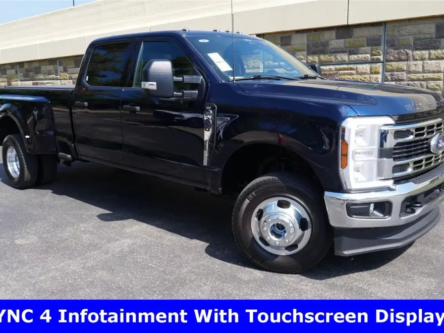 2024 Ford F-350 photo 1