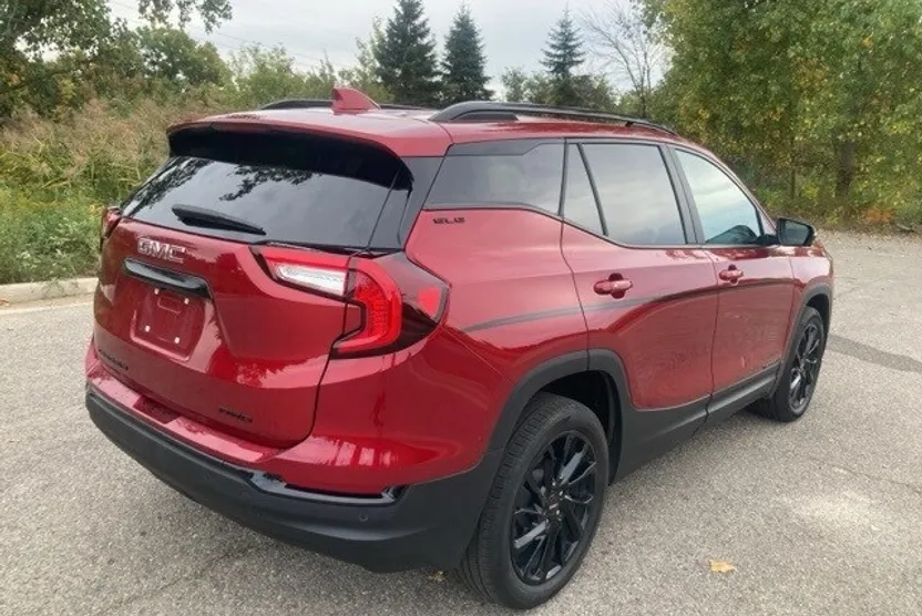 2023 Gmc Terrain SLE photo 1