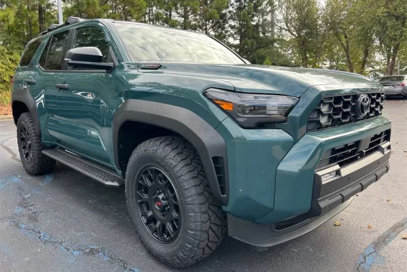 2025 Toyota 4Runner TRD Off-Road Premium photo 1