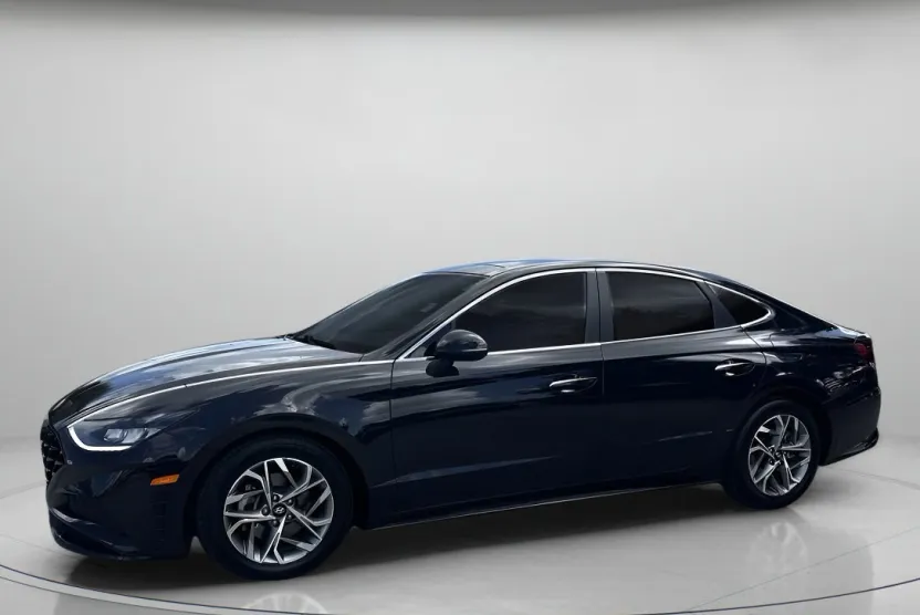 2023 Hyundai Sonata SEL photo 1