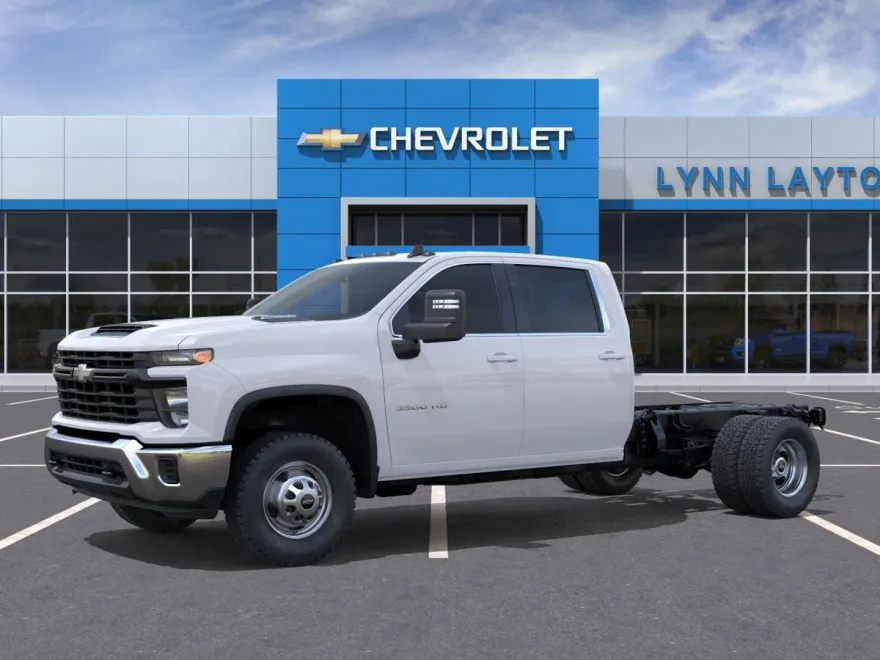 2025 Chevrolet Silverado 3500HD Work Truck photo 1