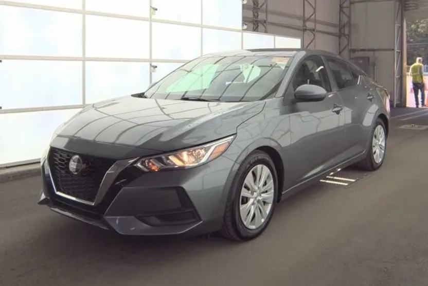2021 Nissan Sentra S photo 1