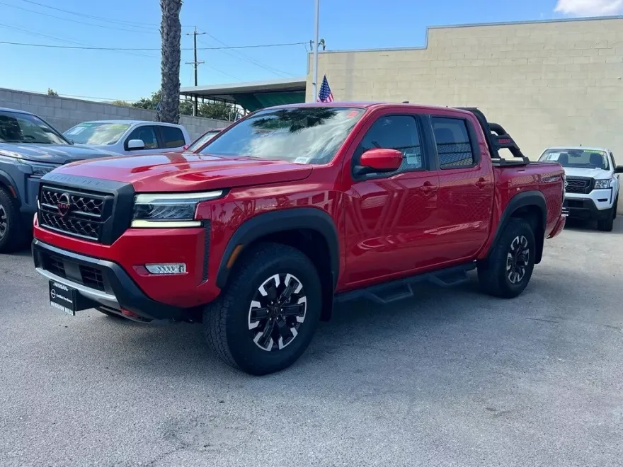 2024 Nissan Frontier PRO-4X photo 1