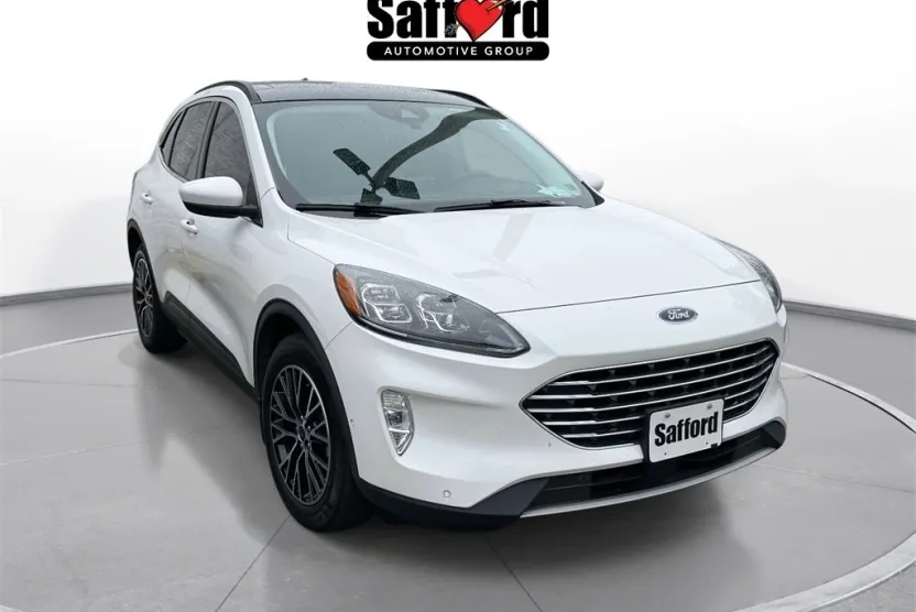 2022 Ford Escape Plug-In Hybrid Titanium photo 1