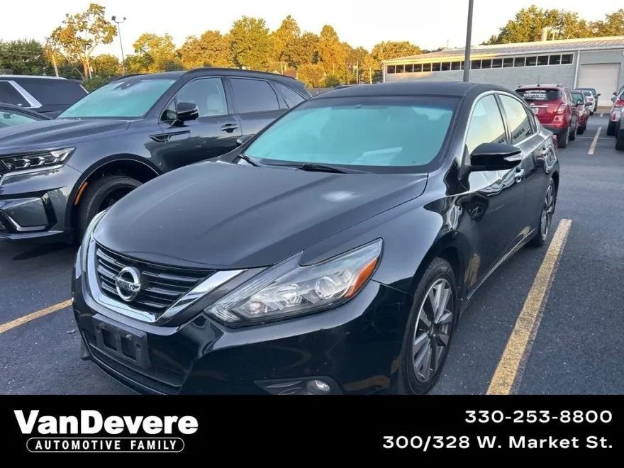 2017 Nissan Altima 2.5 SL photo 1