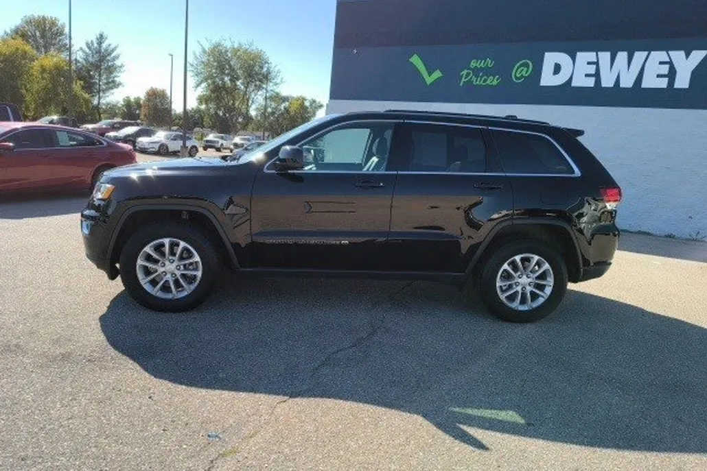 2022 Jeep Cherokee Laredo X photo 1